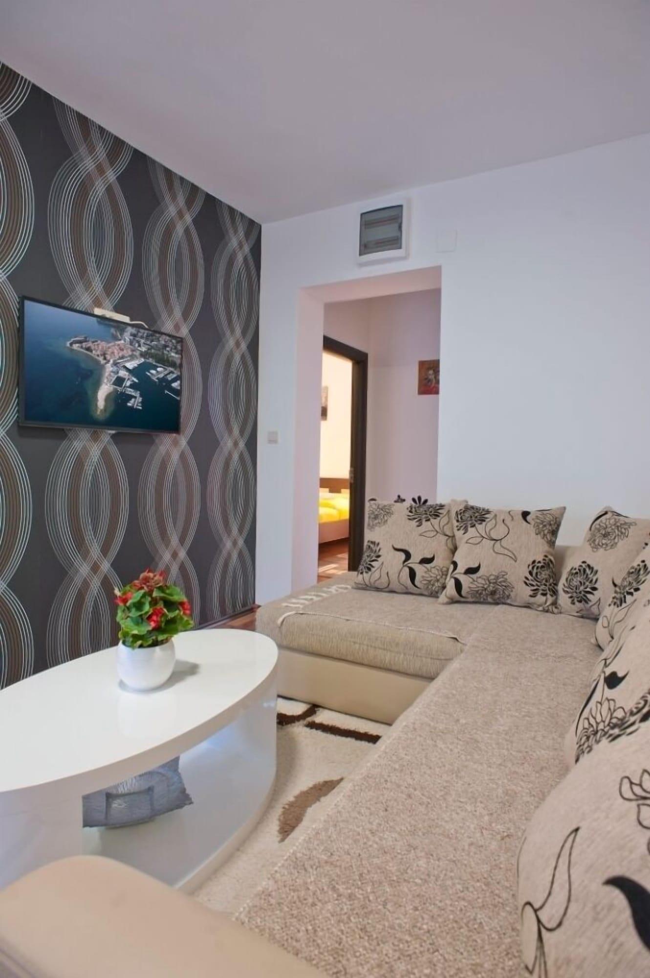 B&T Apartments Budva Dış mekan fotoğraf