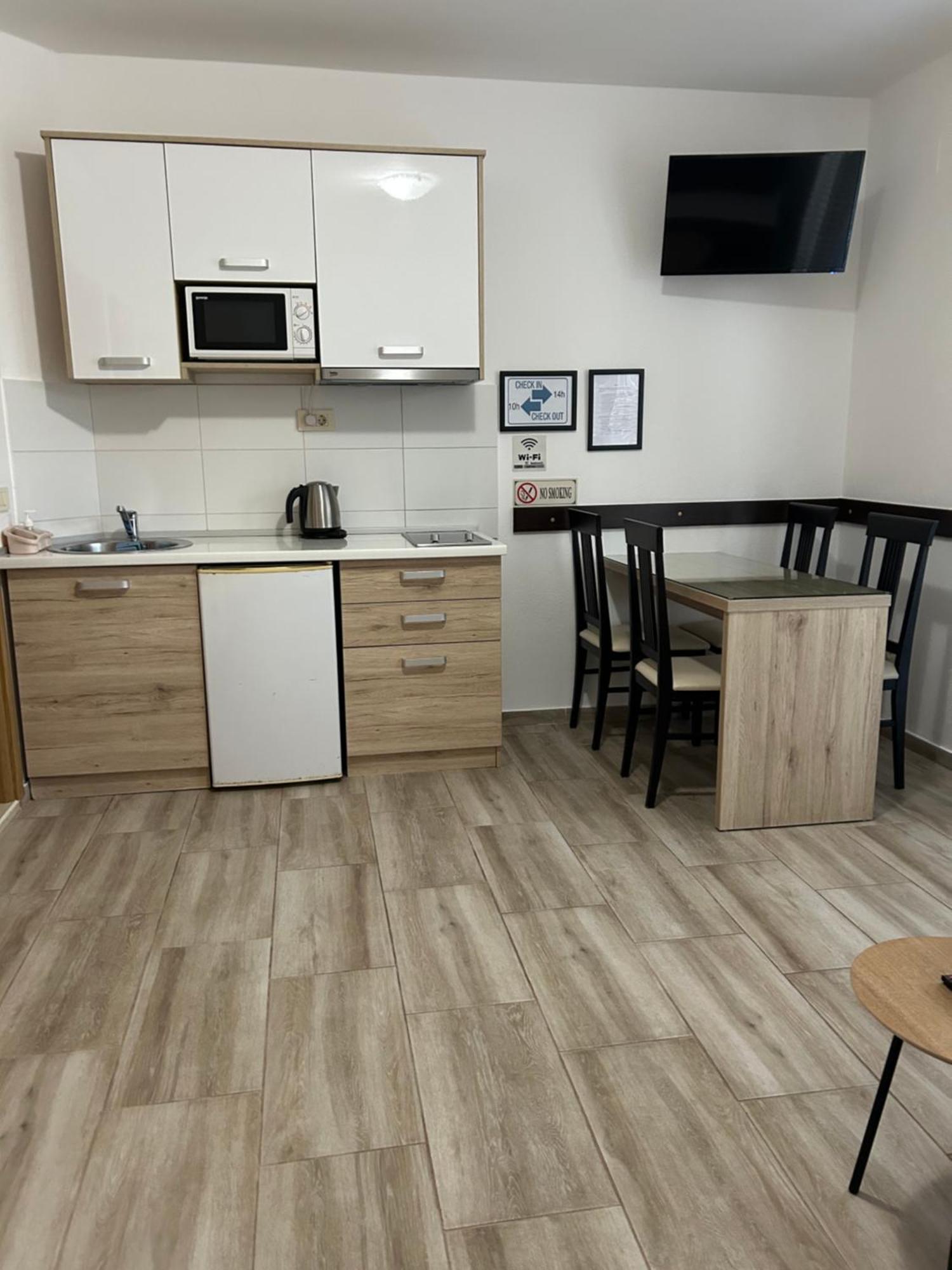 B&T Apartments Budva Dış mekan fotoğraf